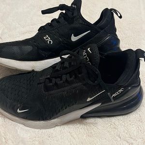 Used Nike Air Max 27